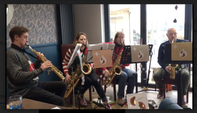 Saxofonie at Naburn Marina - Christmas 2018 (2)